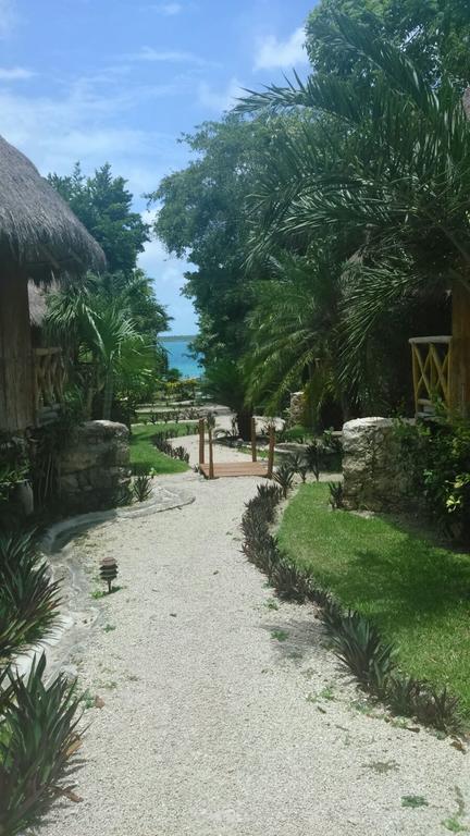 Villas Eco-Romanticas Kuuch Ka'Anil Bacalar Exteriör bild